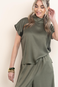 Drykorn :  Satin top Alaria | green - img6
