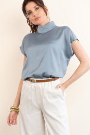 Drykorn :  Satin top Alaria | blue - img2