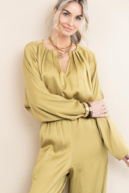 Drykorn |  Satin top with pleats Harleen | yellow | Picture 2