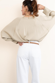 Drykorn :  Satin top with pleats Harleen | beige - img9