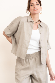 Drykorn |  Linen blouse Yarika | green | Picture 5