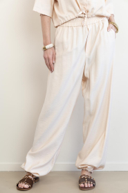 Drykorn |  Viscose balloon pants Either L32 | pink | Picture 5
