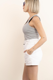 Dante6 |  Mid-waist shorts Rosie | white | Picture 7