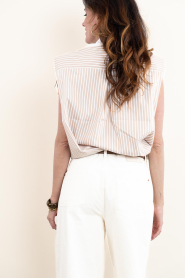 Dante6 |  Sleeveless blouse with fringes Rhobin | beige | Picture 8