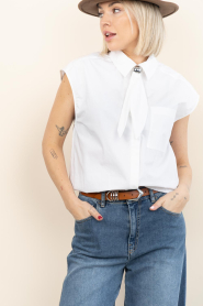 Dante6 |  sleeveless blouse with scarf Alcon | white | Picture 4