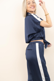 Dante6 :  Satin knotted blouse Siren | dark blue - img4