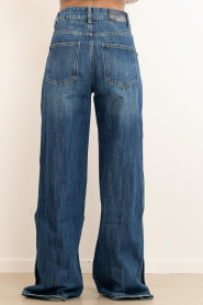 Haute L'Amitié :  Jeans with buttons Denize | blue - img8