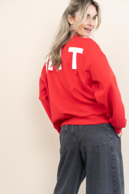 Haute L'Amitié :  Sweater with logo Maxi | red - img8