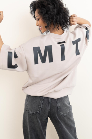 Haute L'Amitié :  Oversized sweater with logo Maxi | beige - img6