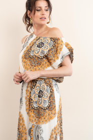 Antik Batik |  One shoulder top with print Lili | brown | Picture 5