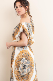 Antik Batik |  One shoulder top with print Lili | brown | Picture 10