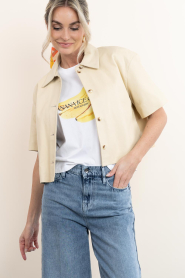 STUDIO AR |  Leather cropped blouse Eveline | light yellow | Picture 5