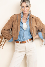 STUDIO AR :  Suede jacket with fringes Sue | camel - img10