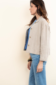 STUDIO AR :  Suede cropped jacket Elaine | taupe - img7
