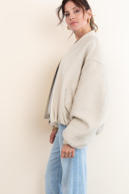 STUDIO AR :  Wool blend bomber jacket Ahti | natural - img7