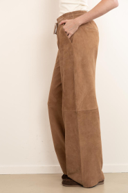 STUDIO AR |  Suede wide leg pants Nadia | camel | Picture 6