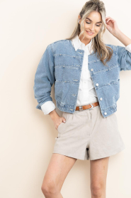 STUDIO AR :  Suede short Sofie | taupe - img2