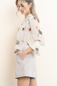 STUDIO AR :  Suede short Sofie | taupe - img8