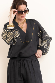 Greek Archaic Kori :  Top with embroidered details Grape | black - img2