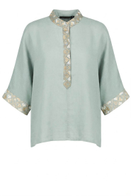 Greek Archaic Kori |  Rami top with embroidery Flakes | grey | Picture 1