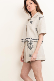 Greek Archaic Kori |  Linen blouse with embroidery Lefkada | beige | Picture 8