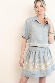 Greek Archaic Kori |  Linen blouse with embroidery Lefkada | grey | Picture 4