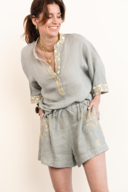 Greek Archaic Kori |  Linen short with embroidery Lefkada | grey | Picture 5