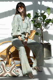Greek Archaic Kori :  Wide leg pants with embroidery Grape | green - img3