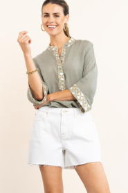 Greek Archaic Kori :  Rami top with embroidery Flakes | green - img2