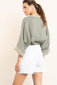 Greek Archaic Kori :  Rami top with embroidery Flakes | green - img6