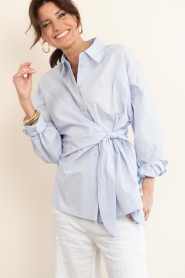 Club L'avenir |  Blouse with tied detail Seliy | blue | Picture 2