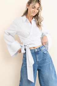 Club L'avenir |  Wrap striped blouse Macy | white-blue | Picture 5