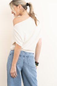 Club L'avenir |  Top neck Azai | natural | Picture 9