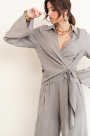 Club L'avenir |  Linen viscose mix top Zula | taupe | Picture 5