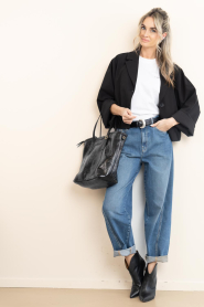 Club L'avenir |  Cropped blazer Veya | black | Picture 3