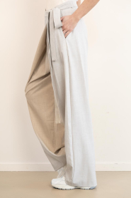 Club L'avenir |  Trousers with bow detail Miles | beige | Picture 5