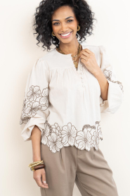 Second Female |  Blouse with embroidery Elinor | beige | Picture 10