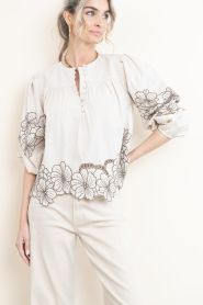 Second Female |  Blouse with embroidery Elinor | beige | Picture 6