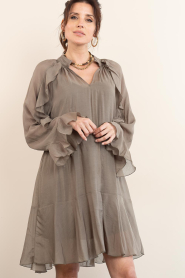 Second Female |  Chiffon mini dress Naje | dark green | Picture 5