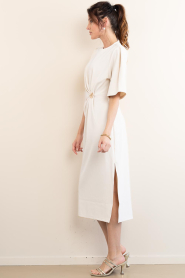 Second Female :  Stretch dress with smocked detail Liana | natural - img7