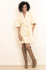 Ibana |  Dress with puff sleeves Dulci | yellow | Picture 3