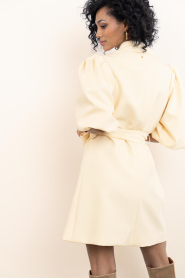 Ibana |  Dress with puff sleeves Dulci | yellow | Picture 8