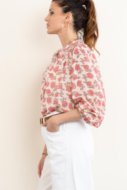 Maison Hotel :  Blouse with print Mary | pink - img8