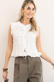 Maison Hotel :  Top with embroidery Camila | natural - img4