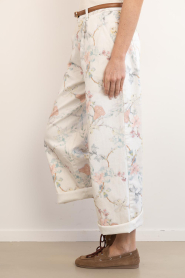 Maison Hotel |  Pants with print Lirio | pink | Picture 5