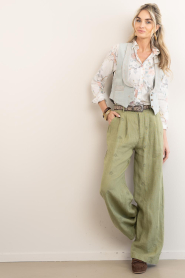 Maison Hotel :  Trousers with embroidery Otto | green - img4