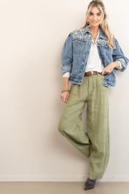 Maison Hotel :  Trousers with embroidery Otto | green - img3