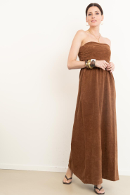 Speezys |  Terry strapless maxi dress Fien | brown | Picture 3
