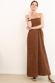 Speezys |  Terry strapless maxi dress Fien | brown | Picture 4