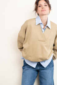 March23 |  Oversized sweater with V-neck Tranquil | beige | Picture 4